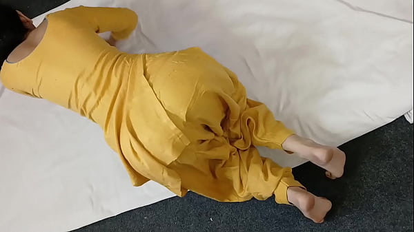 Meri Mote Gol Gand Wali Chachi Ki Garam Hindi Sex Video