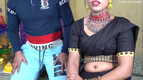 Indian Stepmom’s Birthday Sex Celebration Xxx Desi In Hindi