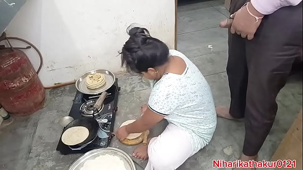 Sizzling Desi Aunty Gets Ravished On The Kitchen Counter