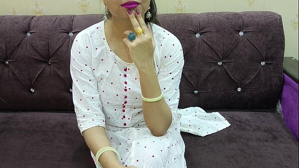 Desi Aurat Ki Geeli Chut Ka Lalch Dekar Apni Gand Marwane Ka Maza