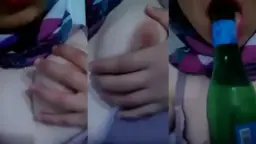 Dari Balik Hijab, Dia Menggoda Dengan Liar