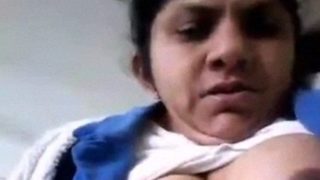 Sultry Sri Lankan Milf: A Provocative Nude Video Compilation