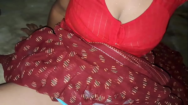 Outdoor Pleasure With A Hindi Lady