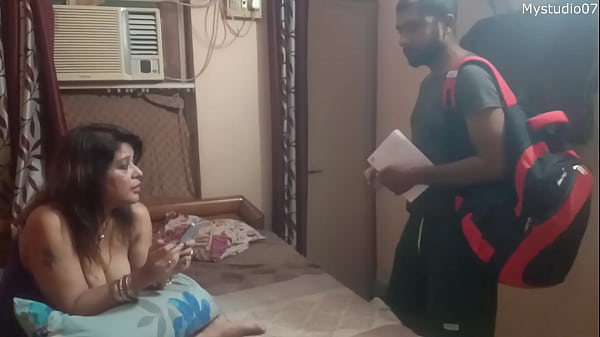Stepdaughter’s Secret Tapes: Capturing My Stepmom’s Wild Night With Friends In Hindi