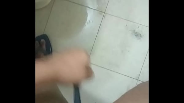 Desi Girl Gets Fingered And Fucked In The Washroom