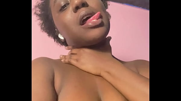 Sultry Ebony Solo On Tantalizing Tuesday