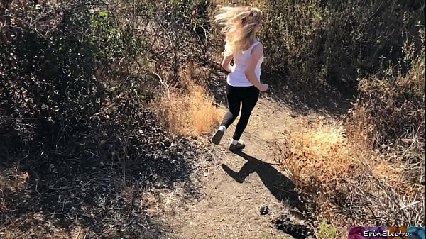 Outdoor Fitness: Blonde Bombshell Gets A Personal Trainer’s Load Under The Sun