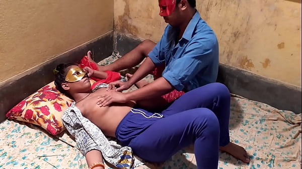 Sizzling Indian Bhabhi Fulfills Her Desires With Devar While Husband Is Away – Hindi Audio