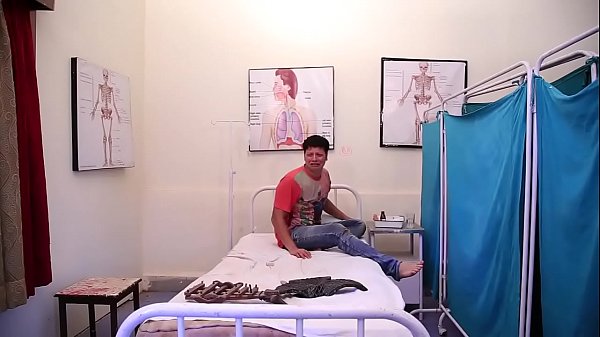 रोगी के साथ चिकित्सिका का अश्लील शोषण