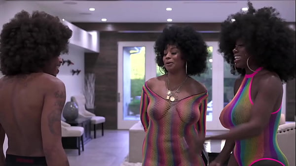 Ebony Seduction: A Threesome With Bbc Intensity