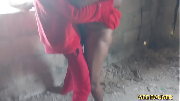 Sizzling Christmas Eve: An African Couple’s Passionate Celebration