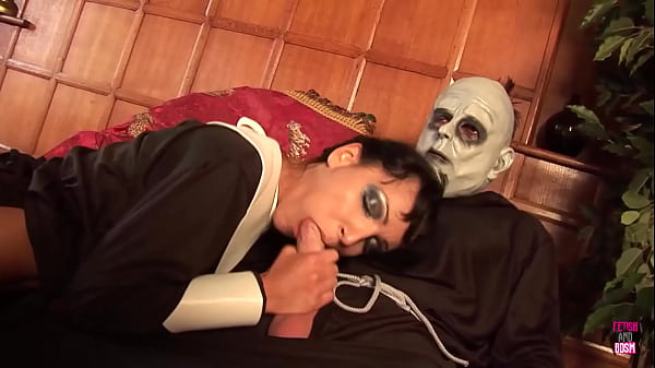 Sizzling Retro Home Movie: The Addams Clan’s Wild Orgy Unleashed