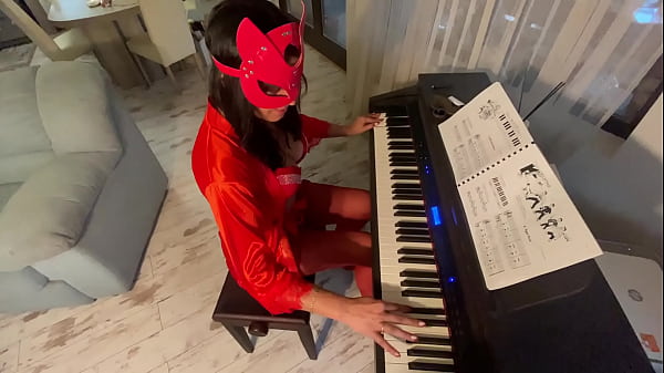 Milfycalla’s Erotic Lessons: My Piano Teacher’s Hard Beat
