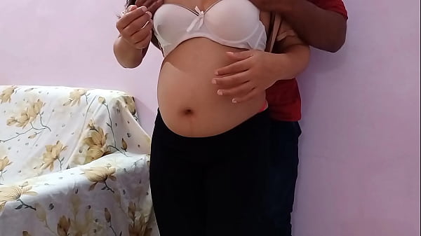 प्रेग्नेंट भाभी को फेसबुक पर फंसाकर घर ले गया और जोरदार चोदाई की – सीधी हिंदी में गंदा वीडियो