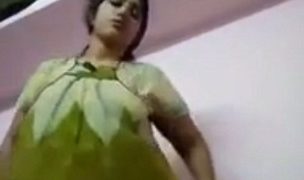 Indian Aunty Bares It All In A Hot Solo Selfie