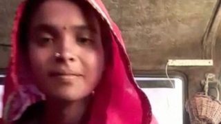 Indian Village Girl Pleasuring Herself With Brinjal Caught On Video