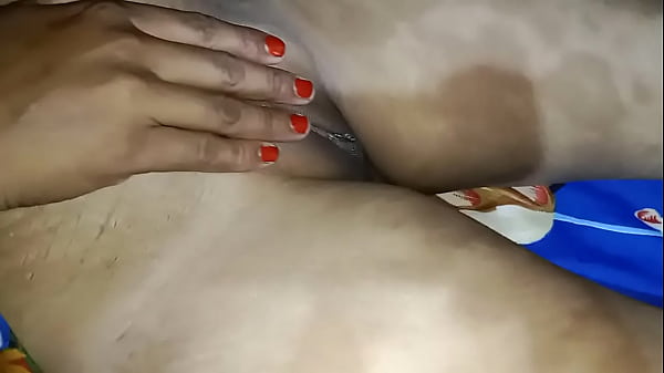 2023 Desi Bhabhi Ki Saree Mein Gaon Mein Zor Ki Chudai, Saaf Hindi Mein Bhabhi Ki Chikhein