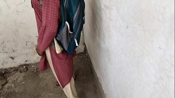 Desi Village School Couple’s Real Homemade Fucking In Indian Porn Video