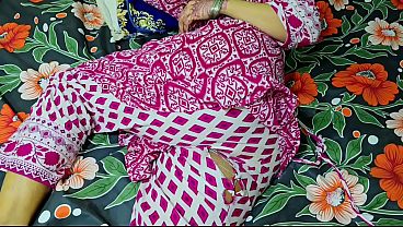 Step Mom Ki Pant Phat Gayi, Aur Step Bete Ne Gori Gaand Mar Di, Tight Round Ass