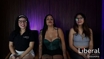 Esposas Ardientes, Se Las Cogen Bien Duro Delante De Sus Cornudos Sumisos
