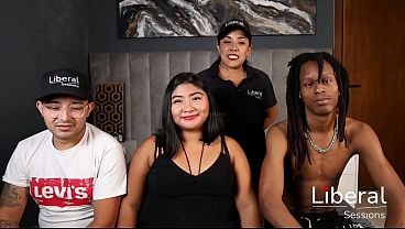 Negro Se Coge A La Esposa Zorra Mientras El Cornudo Mira Y Se La Jala