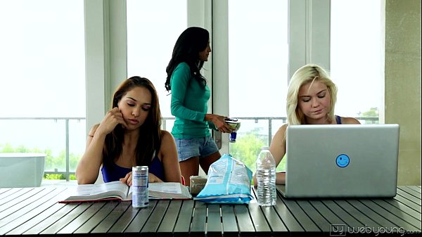 Sara Luvv And Chloe Amour Teasing Each Other With Toys Until They Can’t Hold Back
