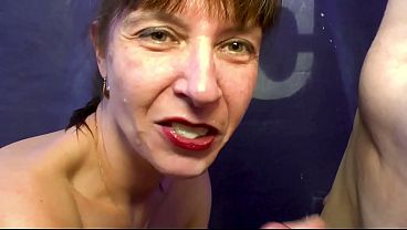 Reif Und Schwanzgeil – Milf-bibi Kriegt’s In Alle Löcher Beim Gangbang-creampie
